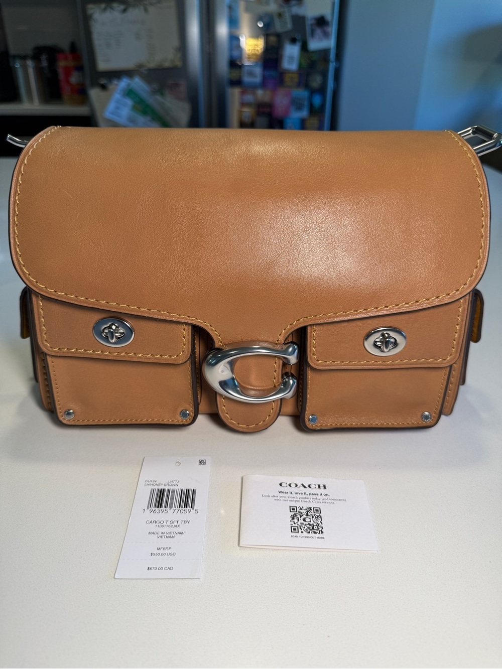 COACH - Cargo Soft Tabby in Light Honey Brown with Silver Hardware - Picture 4 of 14